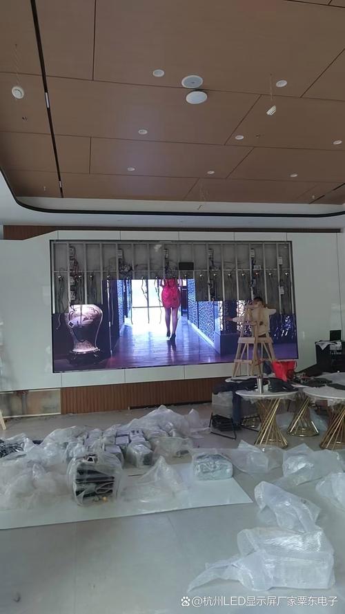 杭州led显示屏厂家粟东电子主营会议室led显示屏,会议室led电子显示屏